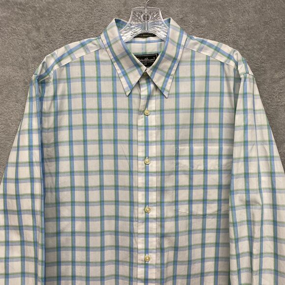 Eddie Bauer Mens Shirt M White Blue Plaid Button Wrinkle Stain Resistant Cotton - Picture 2 of 11